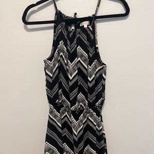 Love, FIRE Black and White Chevron Dress Size Small